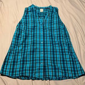 Sleeveless Plaid Shirt